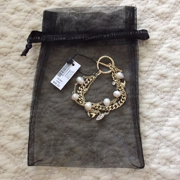 White House Black Market Jewelry - WHBM gold and pearl bracelet